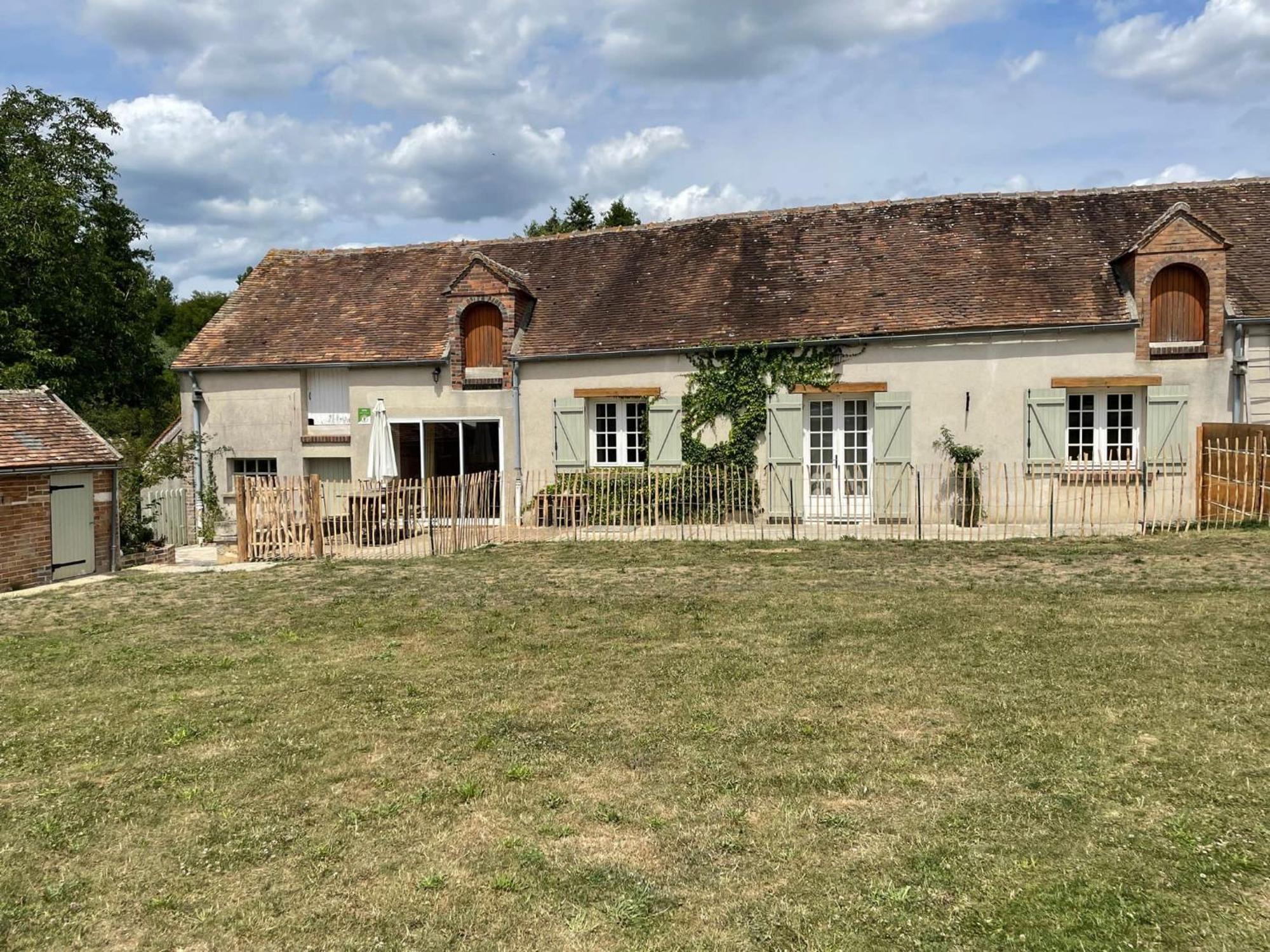 Hotel Le Gite De Gaia Villemer  Exteriér fotografie